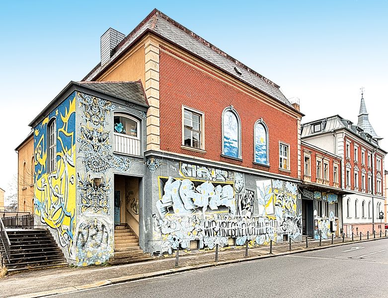 Attraktives ehem. Geschäftshaus (ehem. Kino) mit Potenzial